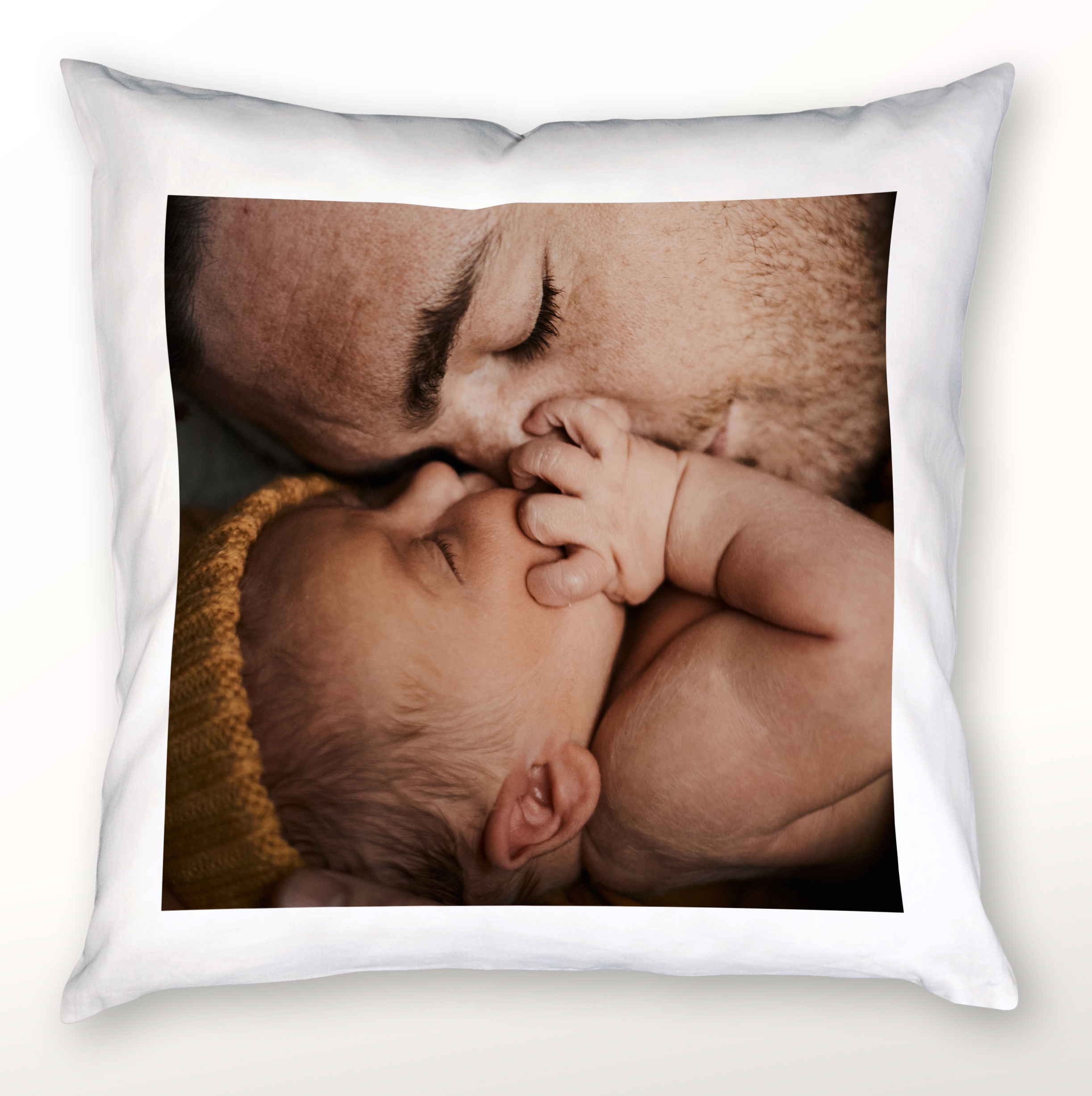 Fotokissen mit Füllung – Dein personalisiertes Kissen für mehr Komfort und Stil Fotokissen mit Füllung – Individuell gestaltetes Kissen mit weicher Füllung und brillantem Druck für maximalen Komfort.
