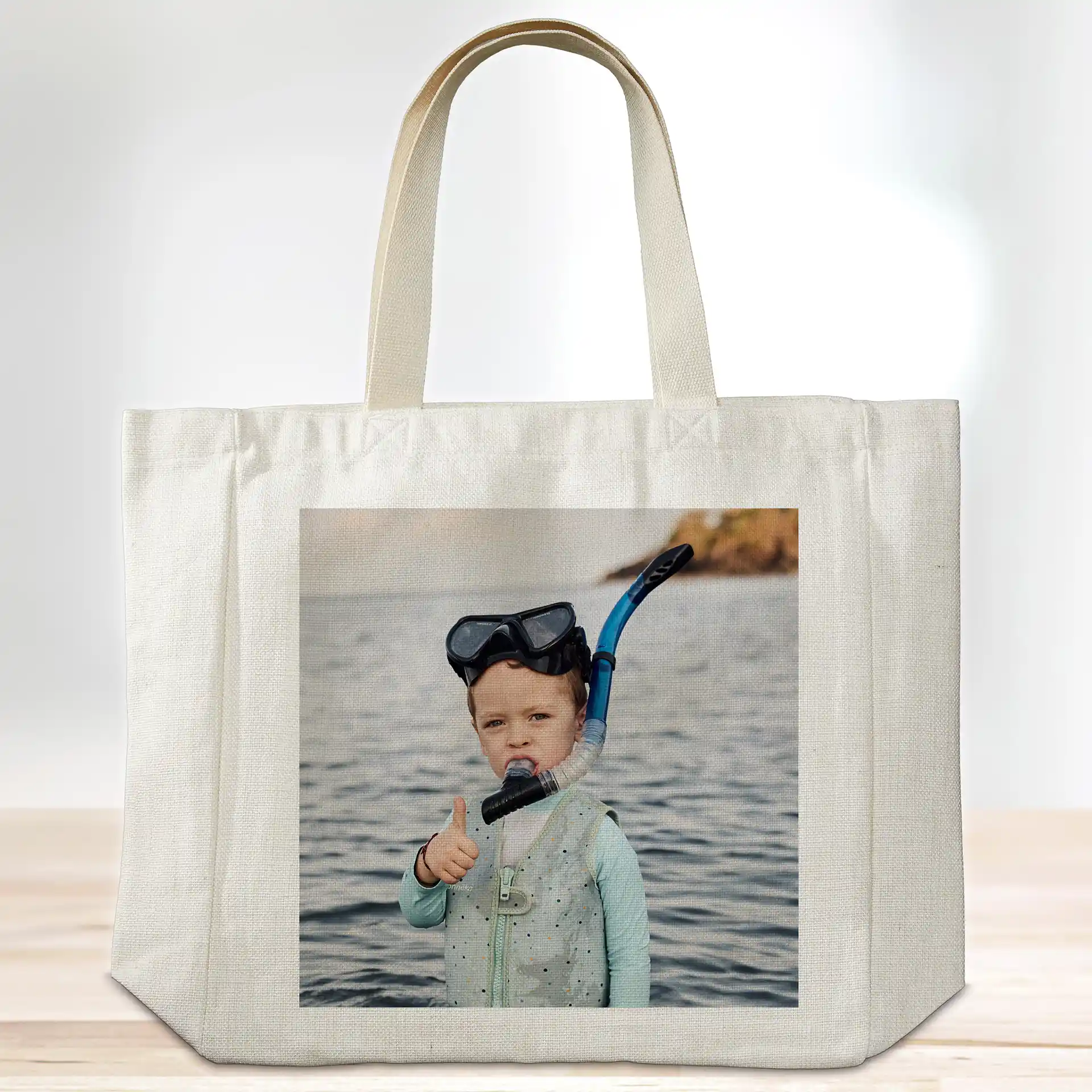 Personalisierte Tragetasche 37x39 cm – Dein Lieblingsmotiv auf robuster, umweltfreundlicher Tasche für Einkäufe und Freizeit.